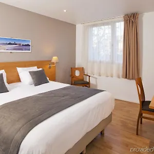 https://sejours-et-affaires-de-brienne.midi-pyreneeshotels.com