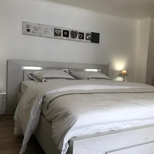 Nuitees Aixoises Apartment Aix-en-Provence