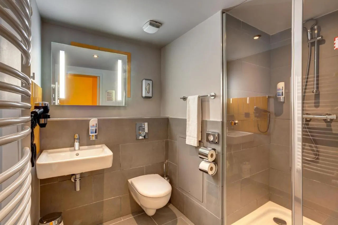 MEININGER Hotel Lyon Centre Berthelot 2*,
