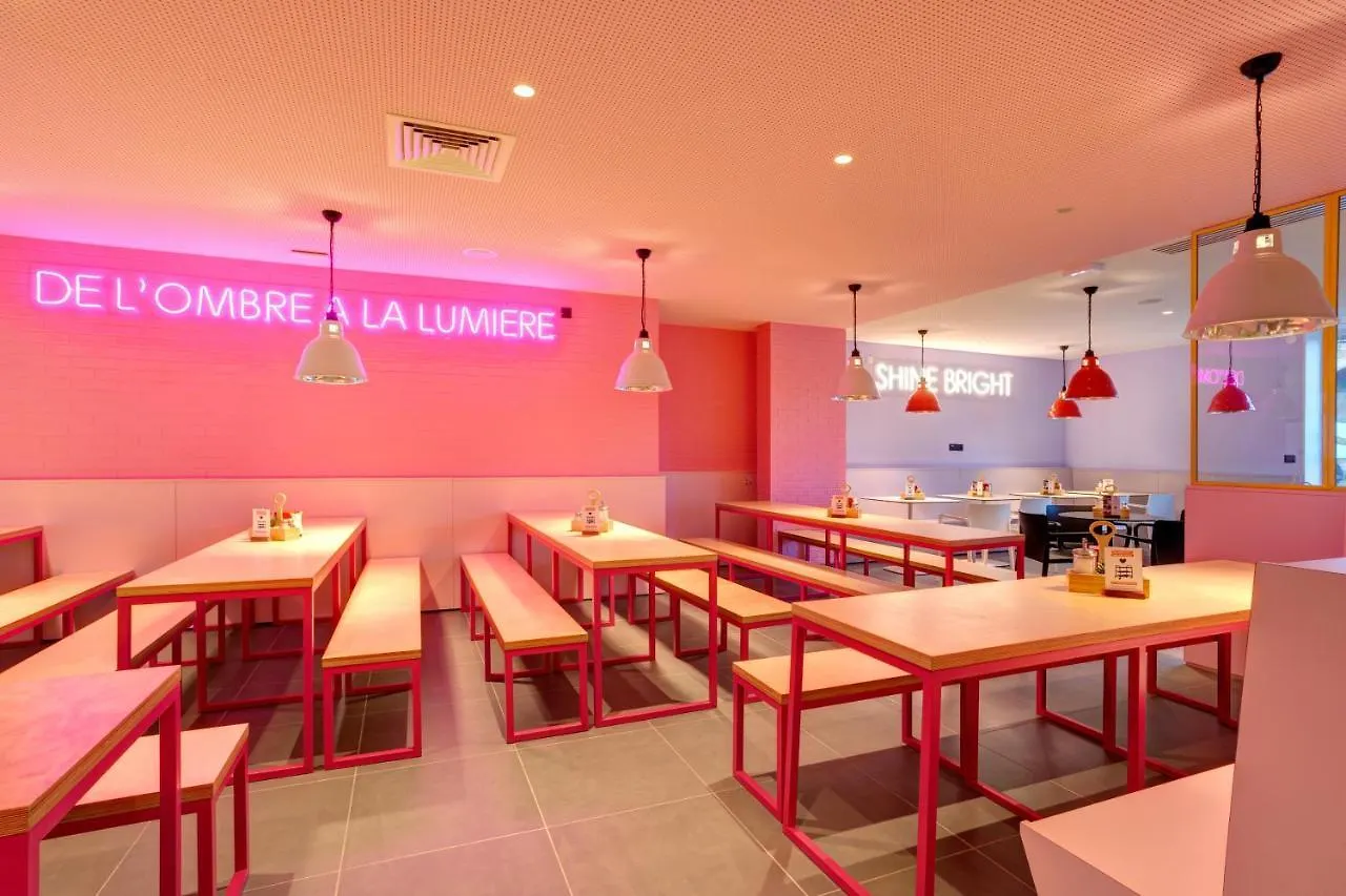 Meininger Hotel Lyon Centre Berthelot